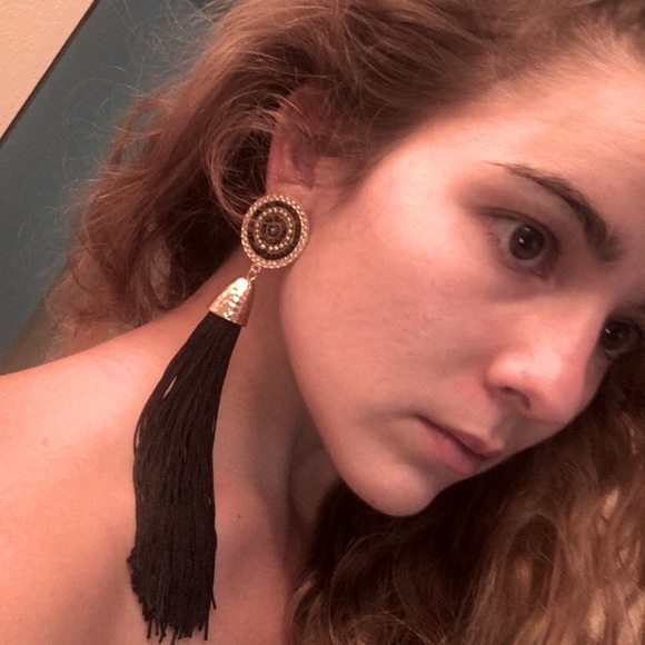 SOLD Oscar De La Renta-Style Earrings - Picture 3 of 5